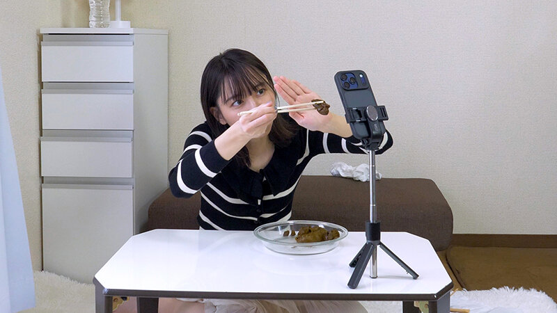 排泄系インフルエンサー・まゆみ 上原まゆみ サンプル画像